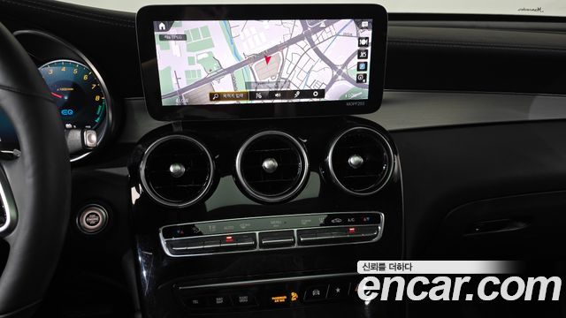 Mercedes-Benz GLC-Class (X253) GLC300e 4MATIC 2021 — фото 13