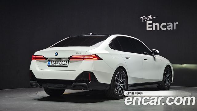 BMW 5 Series (G60) 520i M Sport 2025 — фото 2