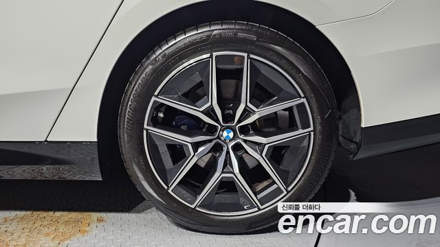 BMW 5 Series (G60) 520i M Sport 2025 — фото 21
