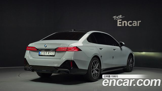 BMW 5 Series (G60) 520i M Sport 2026 — фото 2