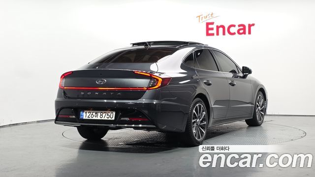 Hyundai Sonata (DN8) 2.0 Inspiration 2022 — фото 2
