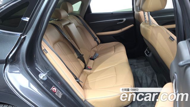 Hyundai Sonata (DN8) 2.0 Inspiration 2022 — фото 12