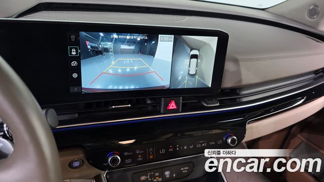 Kia Carnival (IV) Gasoline 9-Seater Hi Limousine (7-seater Limousine(Special vehicle) 2024 — фото 20