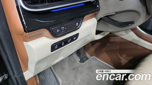 Kia Carnival (IV) Gasoline 9-Seater Hi Limousine (7-seater Limousine(Special vehicle) 2024 — фото 21