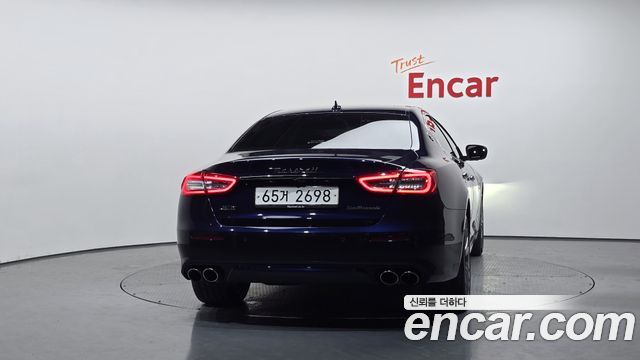 Maserati Quattroporte S Q4 3.0 V6 Granlusso 2019 — фото 4