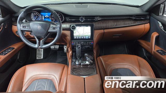 Maserati Quattroporte S Q4 3.0 V6 Granlusso 2019 — фото 7