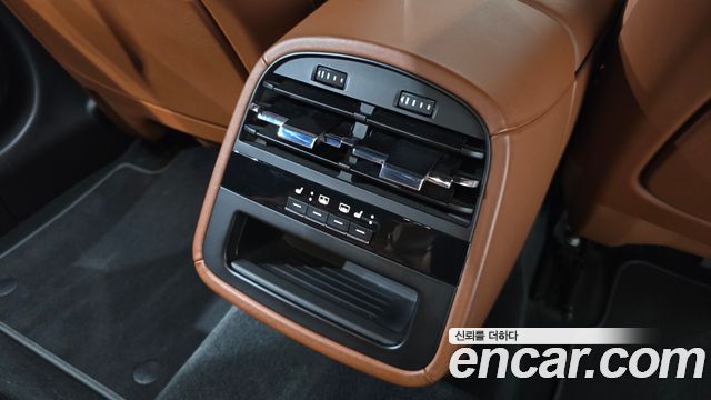 Maserati Quattroporte S Q4 3.0 V6 Granlusso 2019 — фото 18