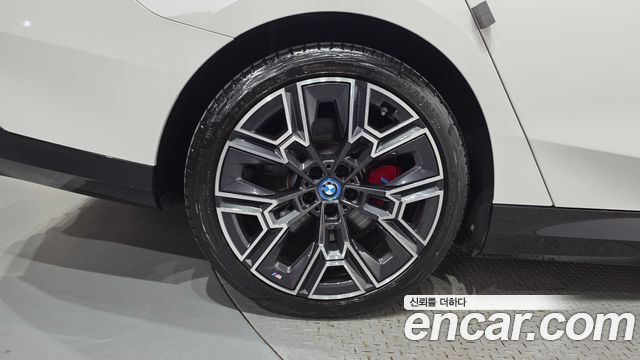 BMW i5 (G60) eDrive 40 M Sport Pro 2024 — фото 5