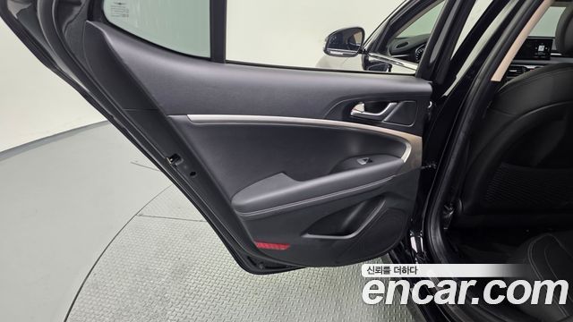 Genesis G70 Diesel 2.2 2WD 2022 — фото 25