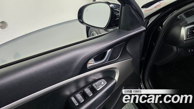 Genesis G70 Diesel 2.2 2WD 2022 — фото 28