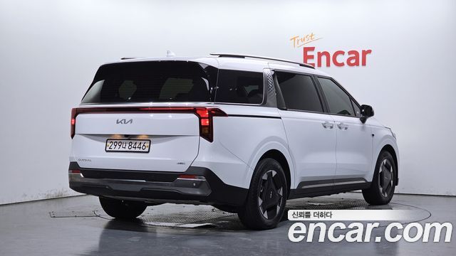 Kia Carnival (IV) HEV 9seater Signature 2025 — фото 2