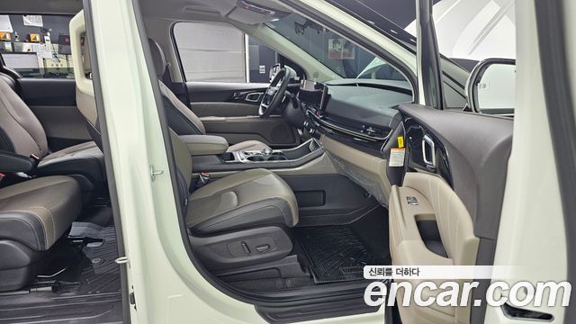 Kia Carnival (IV) HEV 9seater Signature 2025 — фото 11