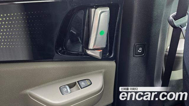 Kia Carnival (IV) HEV 9seater Signature 2025 — фото 19