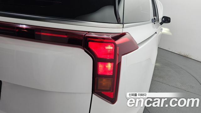 Kia Carnival (IV) HEV 9seater Signature 2025 — фото 23