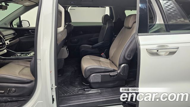 Kia Carnival (IV) HEV 9seater Signature 2025 — фото 26