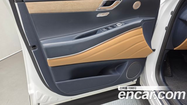 Genesis GV80 2.5T Gasoline 2WD 2022 — фото 24
