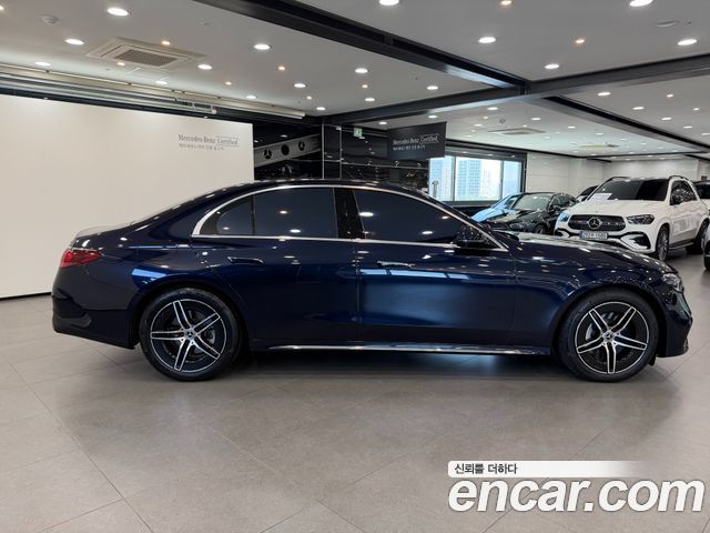 Mercedes-Benz E-Class (W214) E300 4MATIC AMG Line 2025 — фото 9