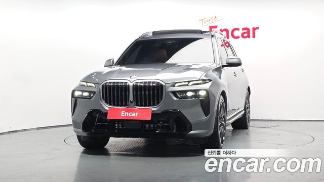 BMW X7 (G07) xDrive 40i M Sport 6STR 2024 — фото 3