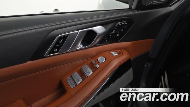 BMW X7 (G07) xDrive 40i M Sport 6STR 2024 — фото 37
