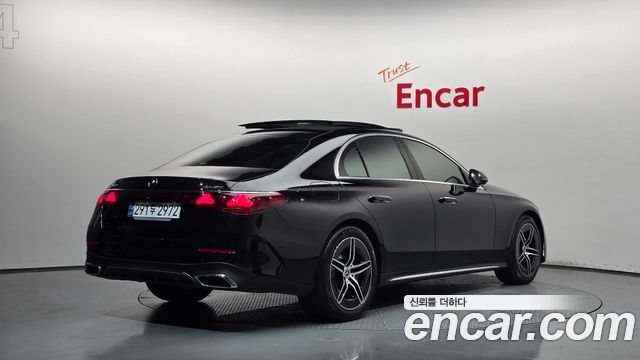 Mercedes-Benz E-Class (W214) E300 4MATIC AMG Line 2024 — фото 2