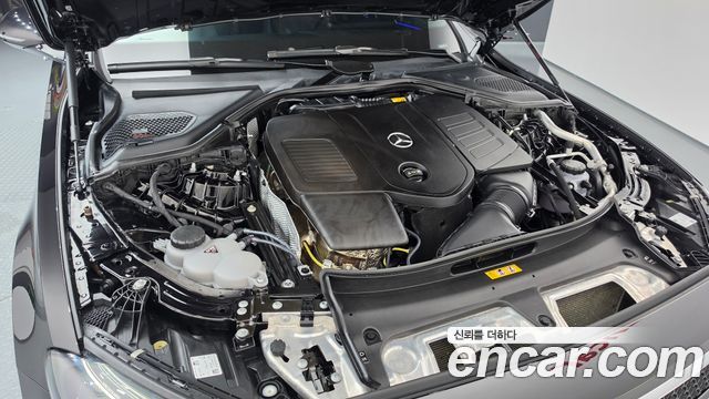 Mercedes-Benz E-Class (W214) E300 4MATIC AMG Line 2024 — фото 6