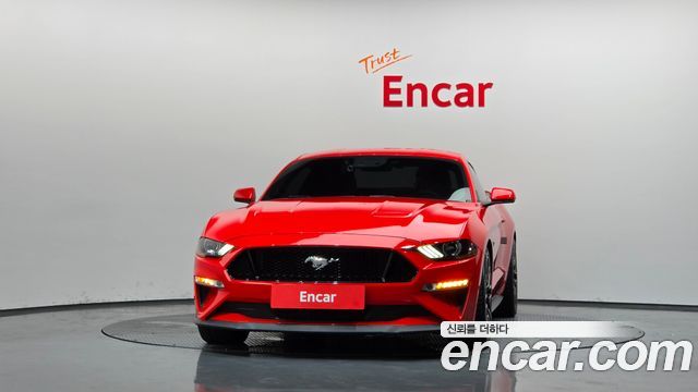 Ford Mustang GT Coupe 2019 — фото 3