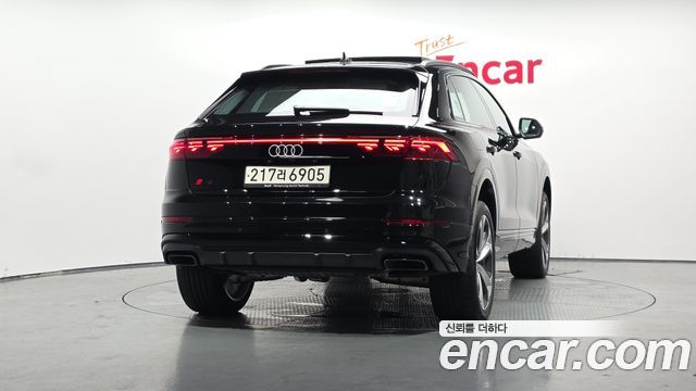 Audi Q8 (4M) 55 TFSI Quattro Premium 2025 — фото 4