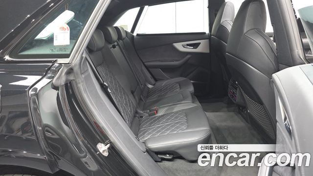 Audi Q8 (4M) 55 TFSI Quattro Premium 2025 — фото 12