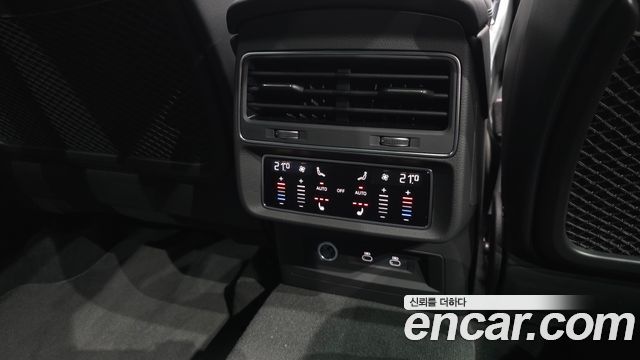 Audi Q8 (4M) 55 TFSI Quattro Premium 2025 — фото 19