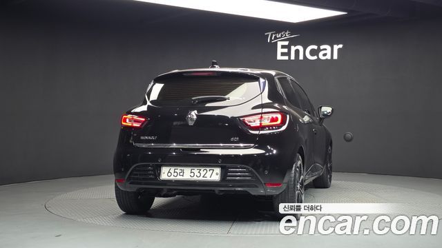 Renault Korea Clio Intens 2018 — фото 4