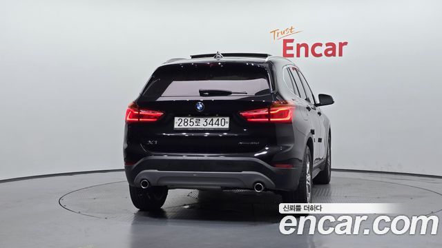 BMW X1 (F48) xDrive 18d Premium 2018 — фото 4