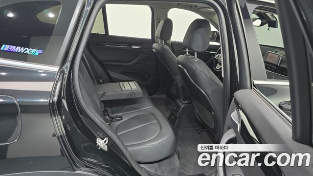 BMW X1 (F48) xDrive 18d Premium 2018 — фото 11