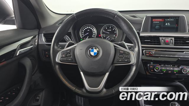 BMW X1 (F48) xDrive 18d Premium 2018 — фото 15