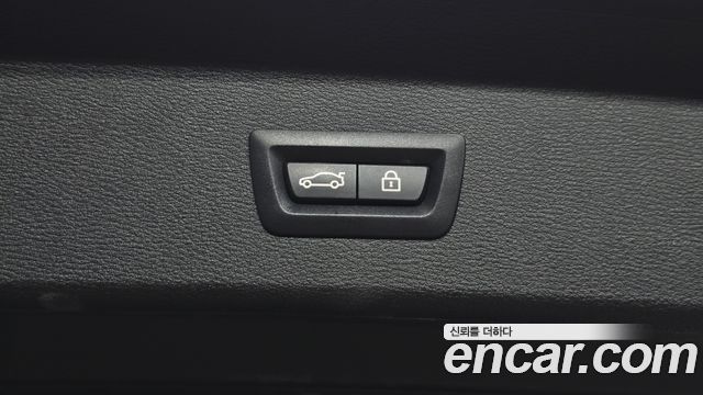 BMW X1 (F48) xDrive 18d Premium 2018 — фото 18
