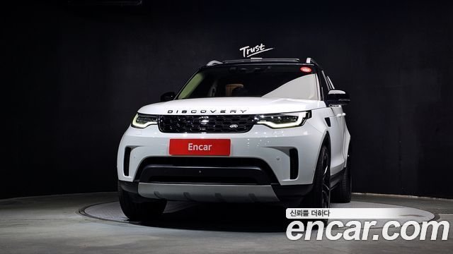 Land Rover Discovery 5 D300 HSE 2022 — фото 3