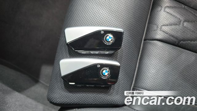 BMW X7 (G07) xDrive 40d Design Pure Excellence 6-Seater 2024 — фото 16