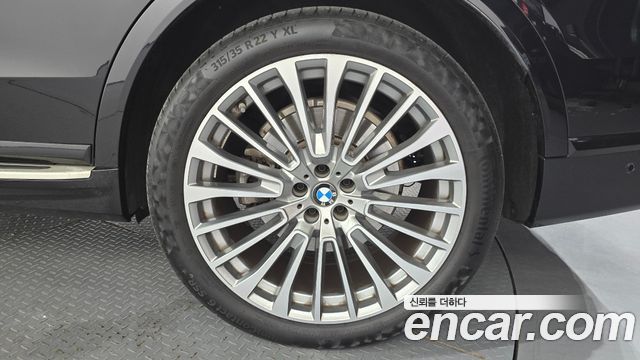 BMW X7 (G07) xDrive 40d Design Pure Excellence 6-Seater 2024 — фото 21