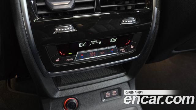 BMW X7 (G07) xDrive 40d Design Pure Excellence 6-Seater 2024 — фото 30