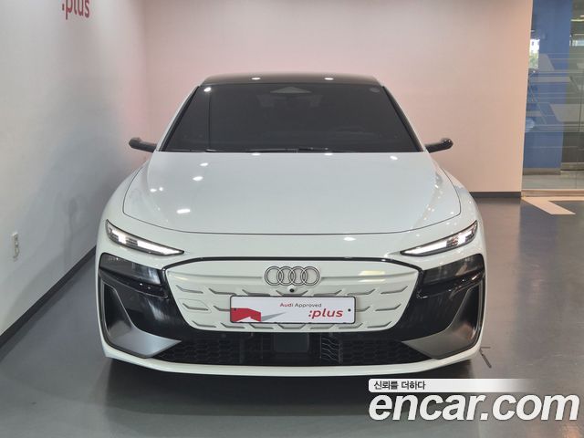 Audi A6 e-tron Performance S line 2025 — фото 3