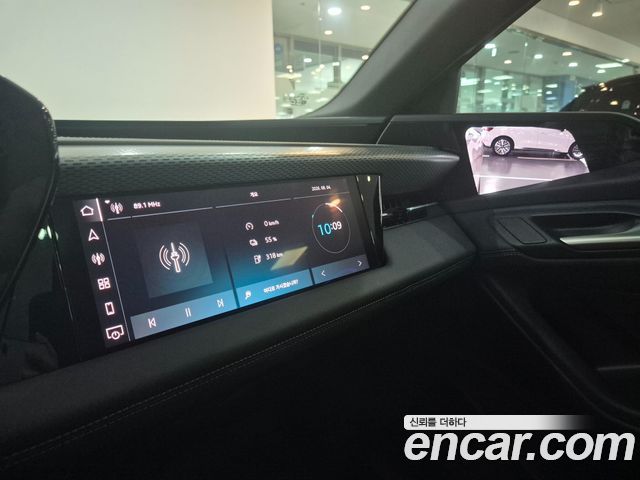 Audi A6 e-tron Performance S line 2025 — фото 20