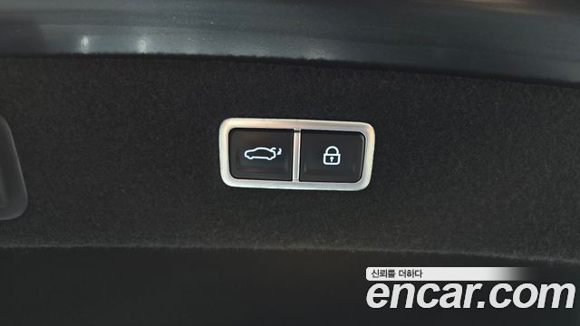 Genesis G90 (RS4) Gasoline 3.5 Turbo AWD 2022 — фото 22