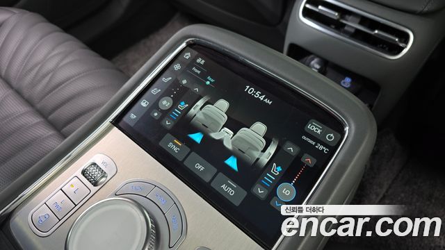 Genesis G90 (RS4) Gasoline 3.5 Turbo AWD 2022 — фото 41
