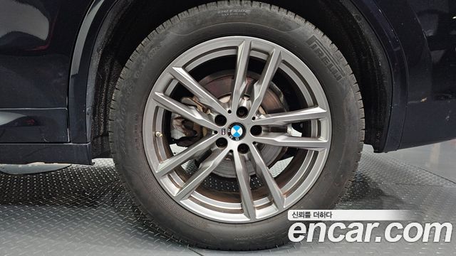 BMW X3 (G01) xDrive 20i M sports Online Exclusive Edition 2021 — фото 21
