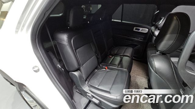 Ford Explorer (VI) 2.3 LimIted 4WD 2020 — фото 11