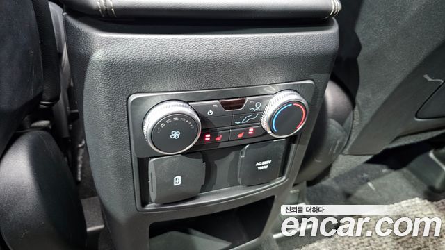 Ford Explorer (VI) 2.3 LimIted 4WD 2020 — фото 20