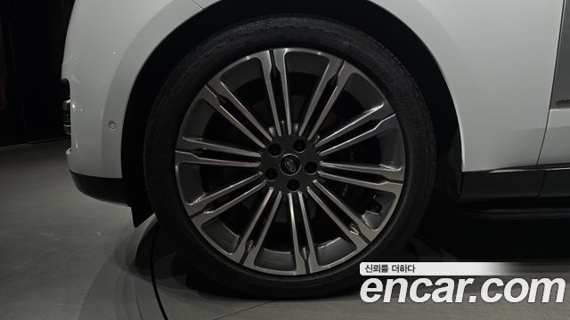 Land Rover Range Rover (V) P530 Autobiography Long Wheel Base 2025 — фото 5
