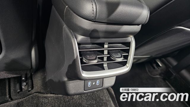 Hyundai Grandeur (GN7) 3.5 LPG 2WD Premium 2023 — фото 19