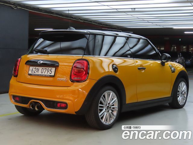 MINI Cooper S Standard Third Generation 2015 — фото 4