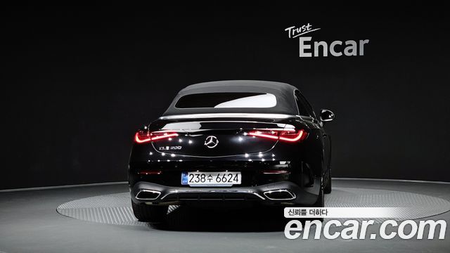 Mercedes-Benz CLE-Class (C236) CLE200 Cabriolet 2024 — фото 4