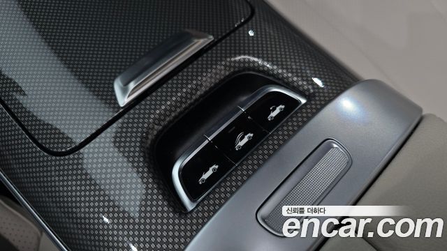 Mercedes-Benz CLE-Class (C236) CLE200 Cabriolet 2024 — фото 17